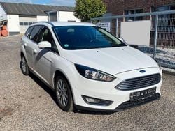 Weiß Gebraucht 2016 Ford Focus Titanium Kombi | 6.600 € (Guter Preis)