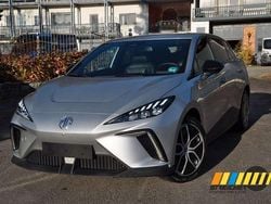 Medal silver Gebraucht 2023 MG MG4 EV Luxury Kleinwagen | 18.100 € (Superpreis)