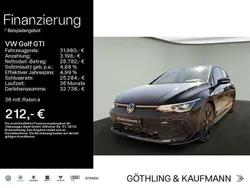 Grenadillschwarz metallic Gebraucht 2024 VW Golf VIII GTI Limousine | 32.290 € (Guter Preis)