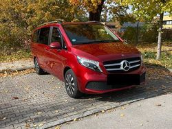 Rot Gebraucht 2020 Mercedes V250 Van / Kleinbus | 48.499 € (Fairer Preis)