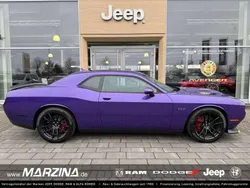 Schwarz (schwarz, lila, grün, grau) Neu 2024 Dodge Challenger Coupé | 53.390 € (Guter Preis)