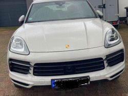 Schwarz Gebraucht 2022 Porsche Cayenne SUV | 68.500 € (Etwas zu teuer)