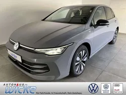 Grau Neu 2025 VW Golf VIII Goal Limousine | 36.280 € (Teuer)