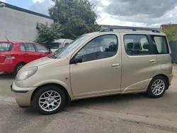 Gold Gebraucht 2000 Toyota Yaris Verso Van / Kleinbus | 2.000 € (Guter Preis)