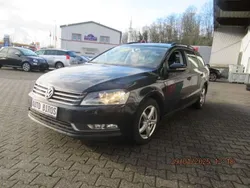 Deep black perleffekt Gebraucht 2013 VW Passat Trendline Kombi | 11.790 € (Etwas zu teuer)