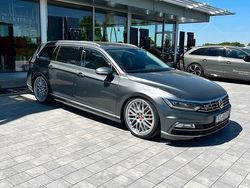 Grau Gebraucht 2017 VW Passat R-line Kombi | 29.999 €