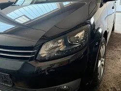 Schwarz Gebraucht 2011 VW Touran Van / Kleinbus | 5.700 € (Guter Preis)