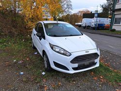 Weiß Gebraucht 2015 Ford Fiesta Kleinwagen | 3.850 € (Superpreis)
