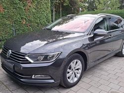 Grau Gebraucht 2018 VW Passat Comfortline Kombi | 15.500 € (Fairer Preis)