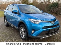 Blau Gebraucht 2016 Toyota RAV4 Hybrid Edition SUV | 18.490 € (Fairer Preis)