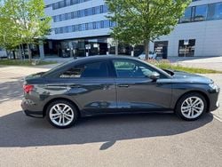 Grau Gebraucht 2024 Audi A3 Sport Limousine | 29.200 € (Superpreis)