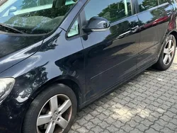 Schwarz Gebraucht 2010 VW Golf Plus Cross Team Van / Kleinbus | 4.600 € (Guter Preis)