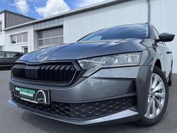 Graphitegrau Gebraucht 2024 Skoda Octavia Selection Kombi | 28.360 € (Guter Preis)