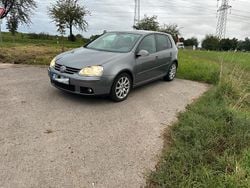 Silber Gebraucht 2008 VW Golf V Limousine | 2.800 € (Etwas zu teuer)