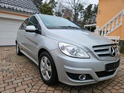 Silber Gebraucht 2011 Mercedes B160 Van / Kleinbus | 4.999 € (Fairer Preis)