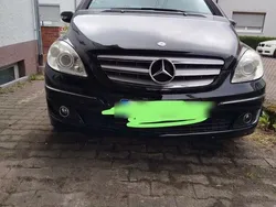 Schwarz Gebraucht 2007 Mercedes 200 Kombi | 3.900 € (Guter Preis)