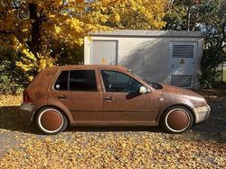 Andere farben Gebraucht 2002 VW Golf IV Kleinwagen | 1.250 € (Etwas zu teuer)