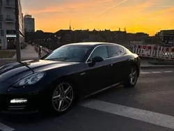 Schwarz Gebraucht 2012 Porsche Panamera 4S Limousine | 20.300 €