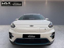 Weiß Gebraucht 2021 Kia Niro Spirit SUV | 22.980 € (Fairer Preis)