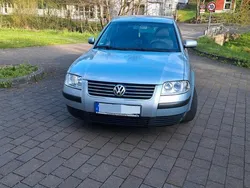 Grau Gebraucht 2002 VW Passat Limousine | 2.300 € (Etwas zu teuer)