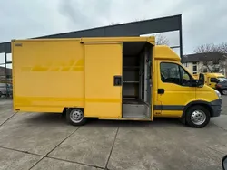Gelb Gebraucht 2012 Iveco Daily Limousine | 10.990 € (Teuer)