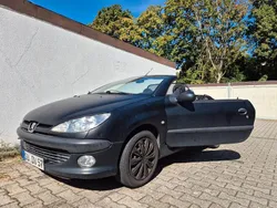 Schwarz Gebraucht 2003 Peugeot 206 CC Cabrio | 600 € (Guter Preis)