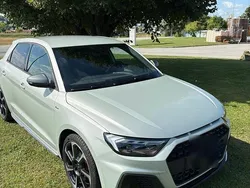 Silber Gebraucht 2023 Audi A1 S-Line Kleinwagen | 27.450 € (Guter Preis)