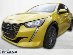 Gelb Gebraucht 2022 Peugeot e-208 Active Kleinwagen | 16.985 € (Fairer Preis)