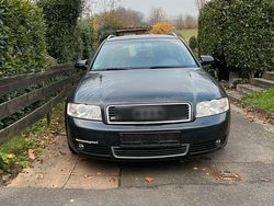 Schwarz Gebraucht 2004 Audi A4 Kombi | 900 €