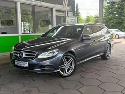 Grau Gebraucht 2015 Mercedes E300 Kombi | 12.990 € (Etwas zu teuer)