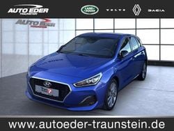 Blau Gebraucht 2018 Hyundai i30 Passion Plus Limousine | 14.900 € (Fairer Preis)