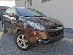 Braun Gebraucht 2010 Hyundai ix35 Style SUV | 7.490 € (Fairer Preis)