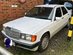 Weiß Gebraucht 1991 Mercedes 190 Limousine | 6.900 €
