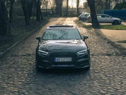Schwarz Gebraucht 2017 Audi S3 Limousine | 28.200 € (Fairer Preis)
