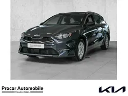 (h8g) dark penta met Neu 2025 Kia Ceed Sportswagon Vision Kombi | 24.900 € (Superpreis)