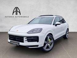 Weiß Gebraucht 2024 Porsche Cayenne S E-Hybrid SUV | 92.911 € (Guter Preis)