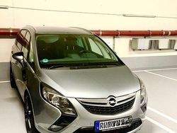 Silber Gebraucht 2014 Opel Zafira Tourer Van / Kleinbus | 9.900 € (Fairer Preis)