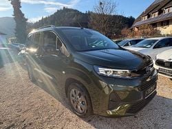 Grün Neu 2025 Opel Combo Life Edition+ Van / Kleinbus | 24.380 € (Guter Preis)