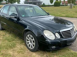 Schwarz Gebraucht 2008 Mercedes E200 Limousine | 2.800 € (Superpreis)