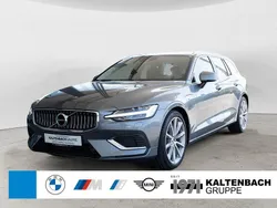 Grau Gebraucht 2020 Volvo V60 Inscription Kombi | 29.890 € (Guter Preis)