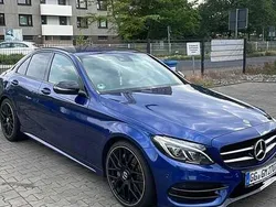 Blau Gebraucht 2017 Mercedes C250 AMG line Limousine | 29.800 €