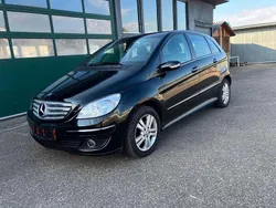 Schwarz Gebraucht 2008 Mercedes B200 Edition Van / Kleinbus | 4.450 € (Guter Preis)