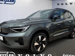 Grün Neu 2025 Volvo EX40 Plus SUV | 63.700 €