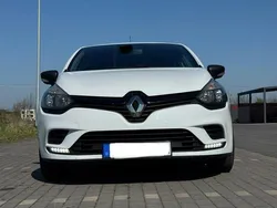 Weiß Gebraucht 2019 Renault Clio IV Kleinwagen | 6.250 €