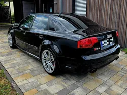 Schwarz Gebraucht 2007 Audi RS4 Comfort Limousine | 46.500 €