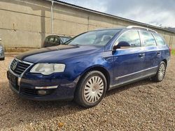 Blau Gebraucht 2009 VW Passat Comfortline Kombi | 3.500 € (Fairer Preis)