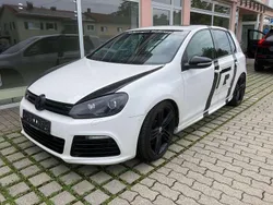 Weiß Gebraucht 2010 VW Golf VI R Limousine | 13.800 €