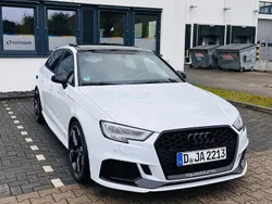 Weiß Gebraucht 2019 Audi RS3 Ambiente Kleinwagen | 36.999 € (Teuer)