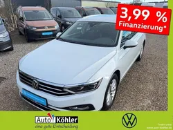 Gletscherweiss Gebraucht 2023 VW Passat Elegance Kombi | 34.400 € (Fairer Preis)