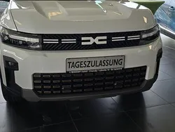Weiß Neu 2025 Dacia Bigster Extreme SUV | 27.990 € (Guter Preis)